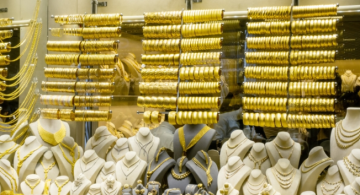 ارتفاع سعر غرام الذهب عيار 21 في السوق المحلية إلى 76.5 دينار ارتفاع سعر غرام الذهب عيار 21 في السوق المحلية إلى 76.5 دينار