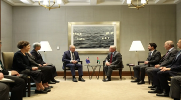 الملك يثمن اعتراف أستراليا بالدولة الفلسطينية الملك يثمن اعتراف أستراليا بالدولة الفلسطينية