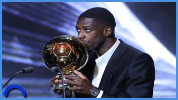 ديمبيليه ينال جائزة الكرة الذهبية لأفضل لاعب