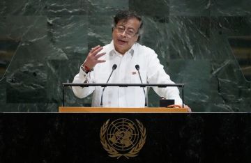 الرئيس الكولومبي يدعو لحشد المتطوعين لقتال إسرائيل في غزة: دعونا نتحد لنشكل أقوى جيش في العالم