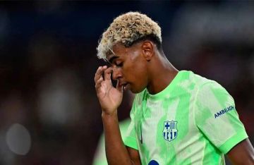 رد فعل لامين جمال بعد أهداف برشلونة أمام فالنسيالا(فيديو) رد فعل لامين جمال بعد أهداف برشلونة أمام فالنسيالا(فيديو)