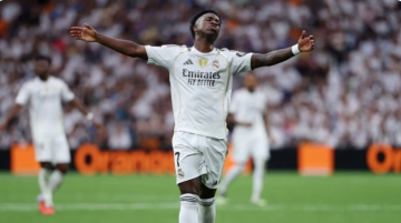 مغنِ إسباني: فينيسيوس مكروه .. ولاعبو ريال مدريد لا يطيقونه مغنِ إسباني: فينيسيوس مكروه .. ولاعبو ريال مدريد لا يطيقونه