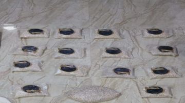 الجيش يحبط محاولة تهريب مواد مخدرة بواسطة بالونات