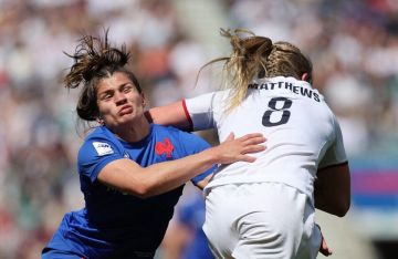 حادثة عض.. تبعد لاعبة فرنسا عن بقية مباريات كأس العالم للرغبي