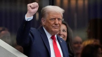 تأخير انطلاق نهائي أميركا المفتوحة بسبب حضور ترمب تأخير انطلاق نهائي أميركا المفتوحة بسبب حضور ترمب