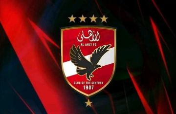 مستشار الأهلي القانوني يعلن إيقاف مدحت شلبي وتحويله للتحقيق