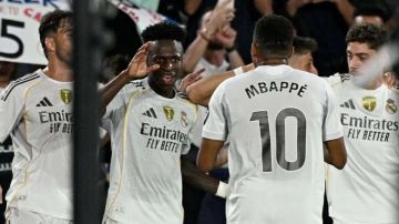 الريال يسحق ليفانتي ويبتعد بصدارة الدوري بالعلامة الكاملة الريال يسحق ليفانتي ويبتعد بصدارة الدوري بالعلامة الكاملة