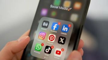 بعد أستراليا.. أي الدول ستحظر مواقع التواصل الاجتماعي للأطفال تاليا؟