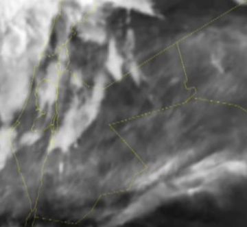 صور الأقمار الصناعية ترصد غيوما كثيفة قبل المنخفض