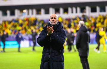 غوارديولا يحدد أفضل فريق كرة قدم في العالم