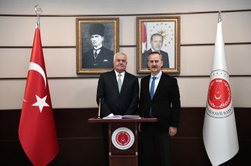 الحنيطي يزور شركتي توساش وروكيتسان