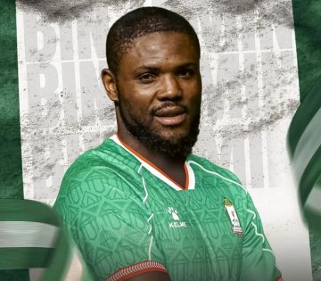 الوحدات يضم النيجيري بنجامين لموسم ونصف