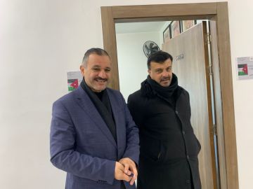 الجريري يتفقد الامتحان التكميلي 2025لمبحث التربية الاسلامية في لواء الجيزة. الجريري يتفقد الامتحان التكميلي 2025لمبحث التربية الاسلامية في لواء الجيزة.