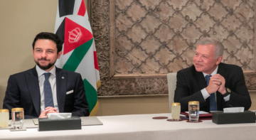 ولي العهد مهنئا بعيد ميلاد الملك: كل عام وسيدنا بألف خير 