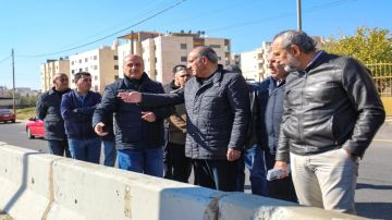 الشواربة يتفقد مشاريع تصريف مياه الأمطار في عمان