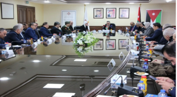 وزارة الصناعة تتخذ إجراءات لضمان وفرة المخزون الغذائي والأسعار خلال رمضان وزارة الصناعة تتخذ إجراءات لضمان وفرة المخزون الغذائي والأسعار خلال رمضان