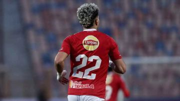 الخطأ يساوي الطرد ..  5 خطوات تعيد إمام عاشور لجنة الأهلي