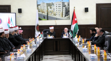 تعزيز التعاون الشرعي: لقاء رسمي بين قاضي القضاة الأردني ووزير الأوقاف السوري