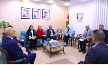 وزيرة التنمية تلتقي المدير التنفيذي لمكتب الأمم المتحدة لخدمات المشاريع وزيرة التنمية تلتقي المدير التنفيذي لمكتب الأمم المتحدة لخدمات المشاريع