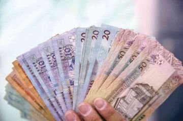 الحكومة: استرداد أموال صرفت بشكل مخالف وتصويب 33 استيضاحا رقابيا الحكومة: استرداد أموال صرفت بشكل مخالف وتصويب 33 استيضاحا رقابيا