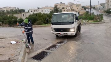 رفع الجاهزية القصوى في إربد للتعامل مع الحالة الجوية