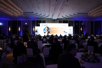 شركة ميناء حاويات العقبة تحتفي بإنجازها التشغيلي التاريخي بمناولة مليون حاوية نمطية خلال عام 2025