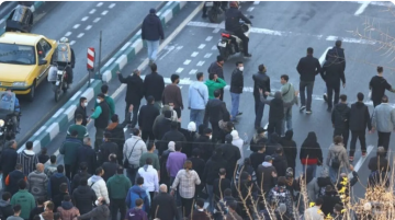 إيران تعلن تفكيك شبكة مرتبطة بالموساد .. وتعتقل شخصين