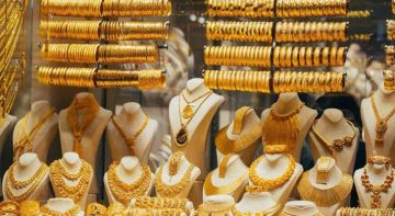 سعر غرام الذهب عيار 21 يقفز إلى 89.6 دينار بالسوق المحلية سعر غرام الذهب عيار 21 يقفز إلى 89.6 دينار بالسوق المحلية