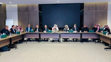 اقتصاديون يبحثون ووزارة الاستثمار السعودية تعزيز الشراكة