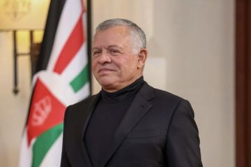 الملك يتلقى برقيات تهنئة بعيد ميلاده الرابع والستين