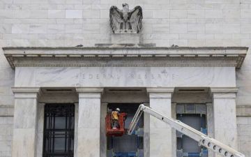 توقعات بتثبيت الفيدرالي الفائدة حتى نهاية ولاية باول في مايو