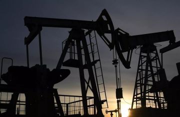 واشنطن ستبيع النفط الفنزويلي بـ45 دولارا للبرميل