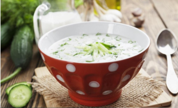 صوص الزبادي بالخيار والنعناع