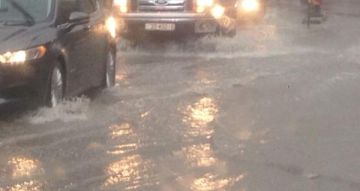 محافظ عجلون: ضرورة معالجة تجمع مياه الأمطار حول مركز صحي عبين محافظ عجلون: ضرورة معالجة تجمع مياه الأمطار حول مركز صحي عبين