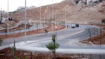 إعادة فتح كريدور عبدون أمام حركة السير بعد معالجة آثار الأمطار إعادة فتح كريدور عبدون أمام حركة السير بعد معالجة آثار الأمطار