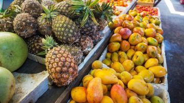 1807 أطنان من الخضار ترد إلى السوق المركزي 1807 أطنان من الخضار ترد إلى السوق المركزي