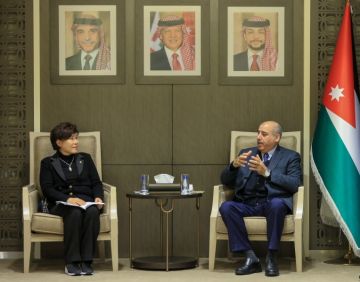 رئيس مجلس النواب يستقل وفدا من مجلس النواب الكوري