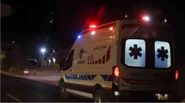 سقوط سيارة في قناة الملك عبدالله