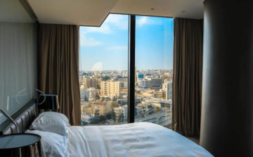 933 مؤسسة إيواء فندقي في الأردن تشغل قرابة 23 ألف عامل 933 مؤسسة إيواء فندقي في الأردن تشغل قرابة 23 ألف عامل