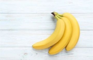 الموز يعزز المزاج سريعا.. الأسباب العلمية وراء تأثيره السحري