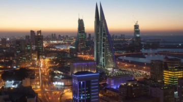 شابة أميركية تنتقل للعيش في دولة عربية براتب 140 ألف دولار شابة أميركية تنتقل للعيش في دولة عربية براتب 140 ألف دولار