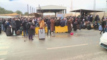 مصدر أمني يوضح أسباب أزمات جسر الملك حسين ويؤكد: الجسر لا يغلق من الجانب الأردني