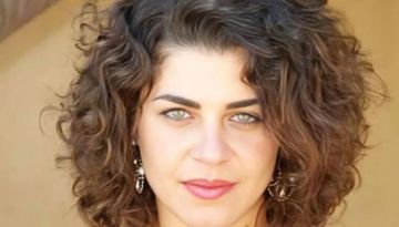 منى هلا تقدم بلاغا ضد قائد سيارة بتهمة الاعتداء منى هلا تقدم بلاغا ضد قائد سيارة بتهمة الاعتداء