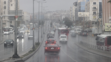 محافظ عجلون: لا مداهمات للمياه رغم غزارة الأمطار خلال المنخفض الحالي