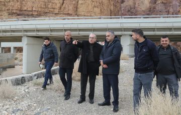 أبو السمن يتفقد جسور البحر الميت