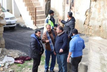 الكريمين يتفقد أضرار الأمطار والسيول في الطفيلة ويؤكد تسريع معالجة الانهيارات وتحسين البنية التحتية