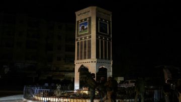 بدء إجراءات نقل عناصر قسد إلى مناطق شمال شرقي سوريا بدء إجراءات نقل عناصر قسد إلى مناطق شمال شرقي سوريا