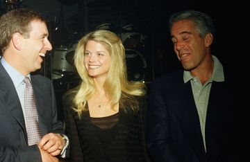 فضيحة جديدة تطال الأمير البريطاني السابق أندرو.. أرسل صورا لابنتيه إلى المجرم الجنسي إبستين! (صور)