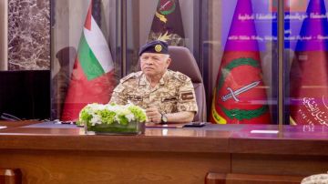 الملك يوجه بإعادة هيكلة الجيش العربي الملك يوجه بإعادة هيكلة الجيش العربي