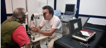 عدسات لاصقة تكشف خطرا قبل فوات الأوان.. اليكم التفاصيل عدسات لاصقة تكشف خطرا قبل فوات الأوان.. اليكم التفاصيل